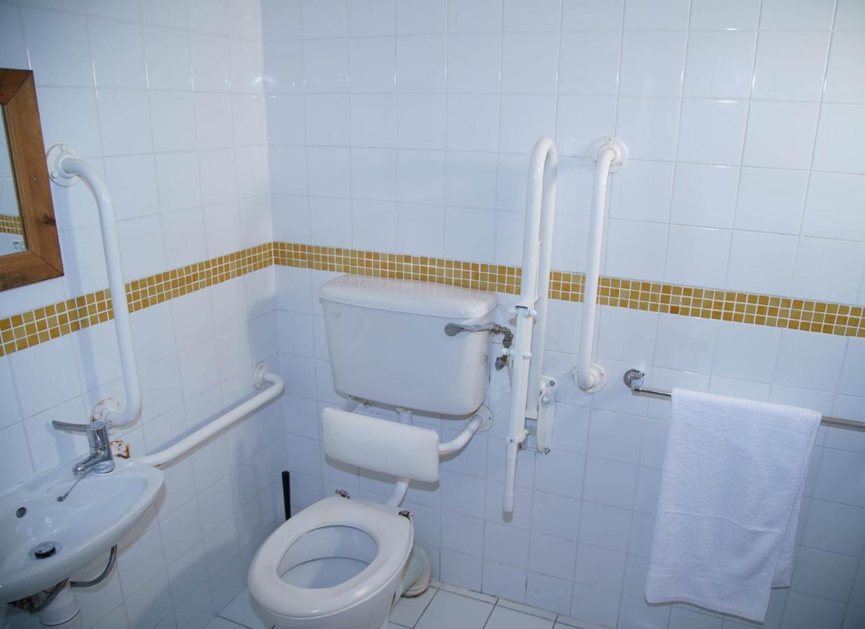 Dingle Courtyard Cottages 4 Bed By Trident Holiday Homes ภายนอก รูปภาพ